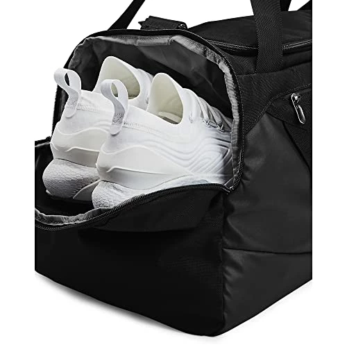 Under Armour Adult Undeniable 5.0 Duffle , Black (001)/Metallic Silver , Medium 3 Under Armour Adult Undeniable 5.0 Duffle , Black (001)/Metallic Silver , Medium - Image 3