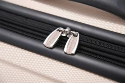 Rockland London Hardside Spinner Wheel Luggage, Champagne, 3-Piece Set (20/24/28) -TRAVELPRO Sales 51jJG9g4d5L