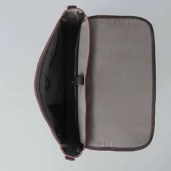 Oslo Canvas Messenger Bag -TRAVELPRO Sales 5 d9243987 761f 48d4 88e8 140d1dc4476d