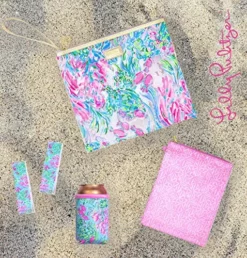 Lilly Pulitzer Water Resistant Vinyl Beach Day Pouch - Includes Drink Hugger, Zip Pouch, And Towel Clips, Best Fishes -TRAVELPRO Sales 61gfCcwIYLL