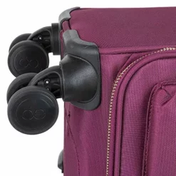 Cloe Carry-On 20 Inch Luggage With 360º-spinner Wheels In Burgundy Red Color 12 Cloe Carry-On 20 Inch Luggage With 360º-spinner Wheels In Burgundy Red Color -TRAVELPRO Sales 61hPmEhcYYL