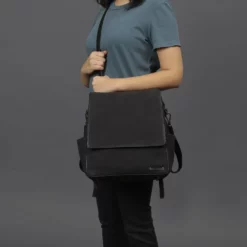 Donna Canvas Diaper Bag -TRAVELPRO Sales 8 c47f5b4c d4dc 4f2b 87f6 4d00704669a2