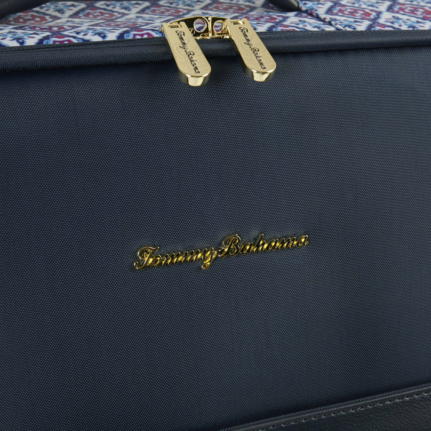 Tommy Bahama Lightweight Spinner Luggage - Expandable Suitcases For Men And Travel With Rolling Wheels, Pink/Blue 6 Tommy Bahama Lightweight Spinner Luggage - Expandable Suitcases For Men And Travel With Rolling Wheels, Pink/Blue - Image 6